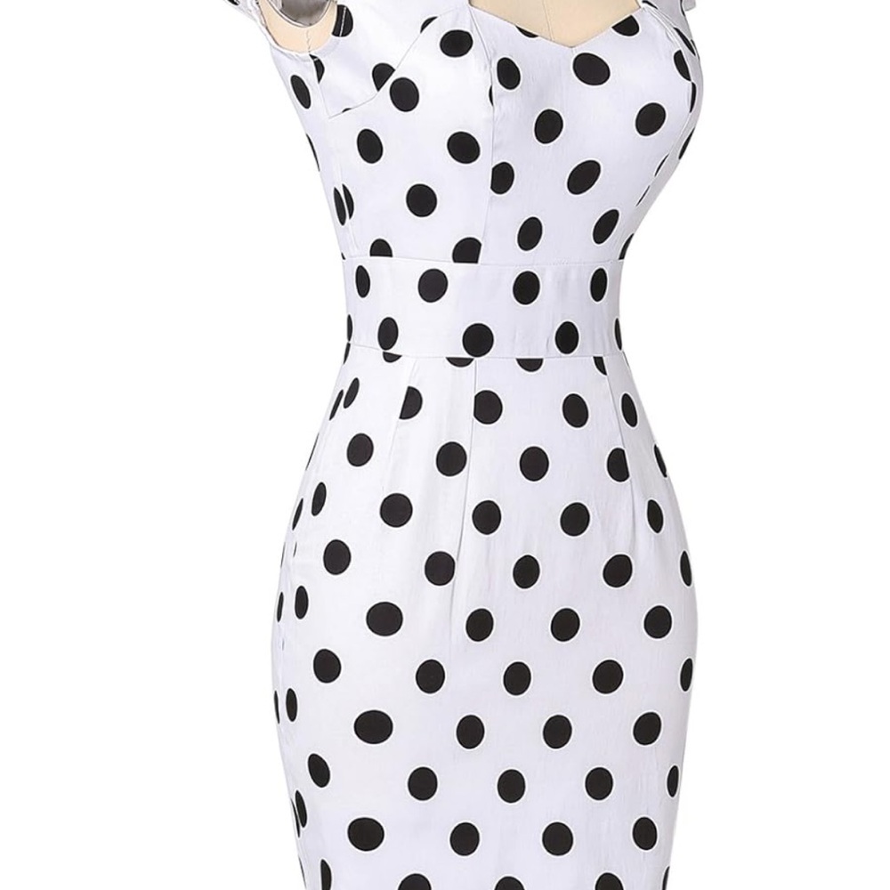 BRAND NEW W/TAGS - Size XL Vintage White and Black Polka Dot Dress!